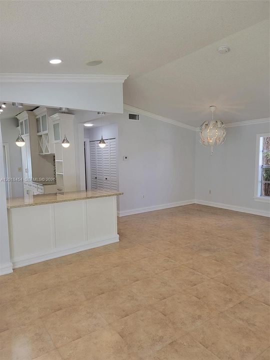 Active With Contract: $3,500 (3 beds, 2 baths, 1360 Square Feet)