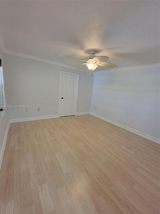 Active With Contract: $3,500 (3 beds, 2 baths, 1360 Square Feet)
