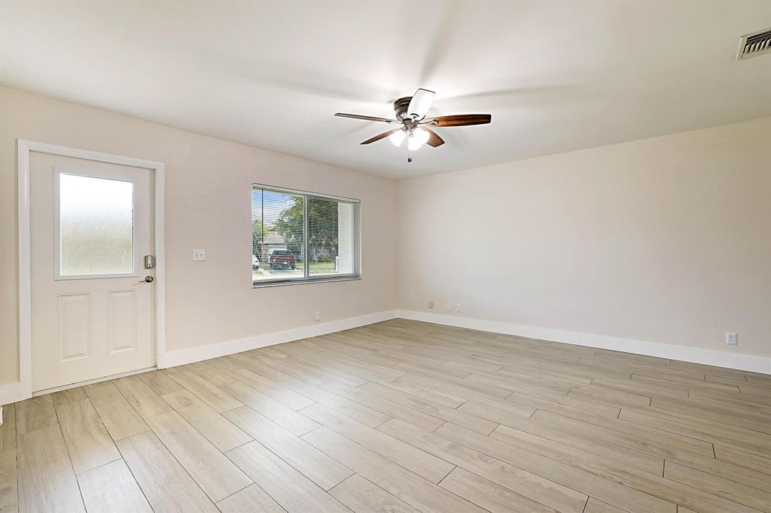 9593 Richmond Circle-5