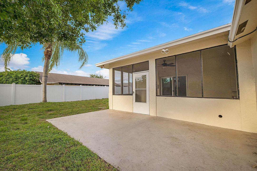 9593 Richmond Circle-39