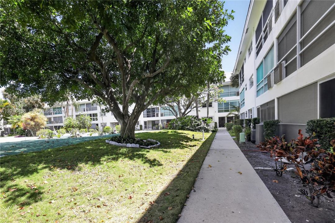 En Venta: $74,900 (1 camas, 1 baños, 676 Pies cuadrados)