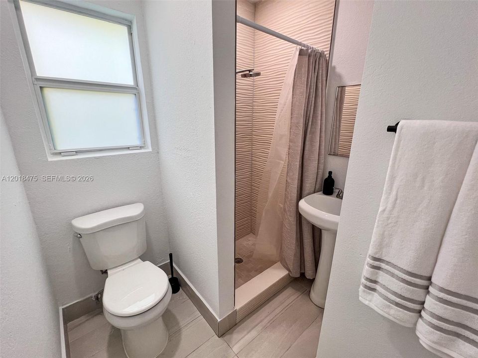 For Sale: $770,000 (0 beds, 0 baths, 1475 Square Feet)