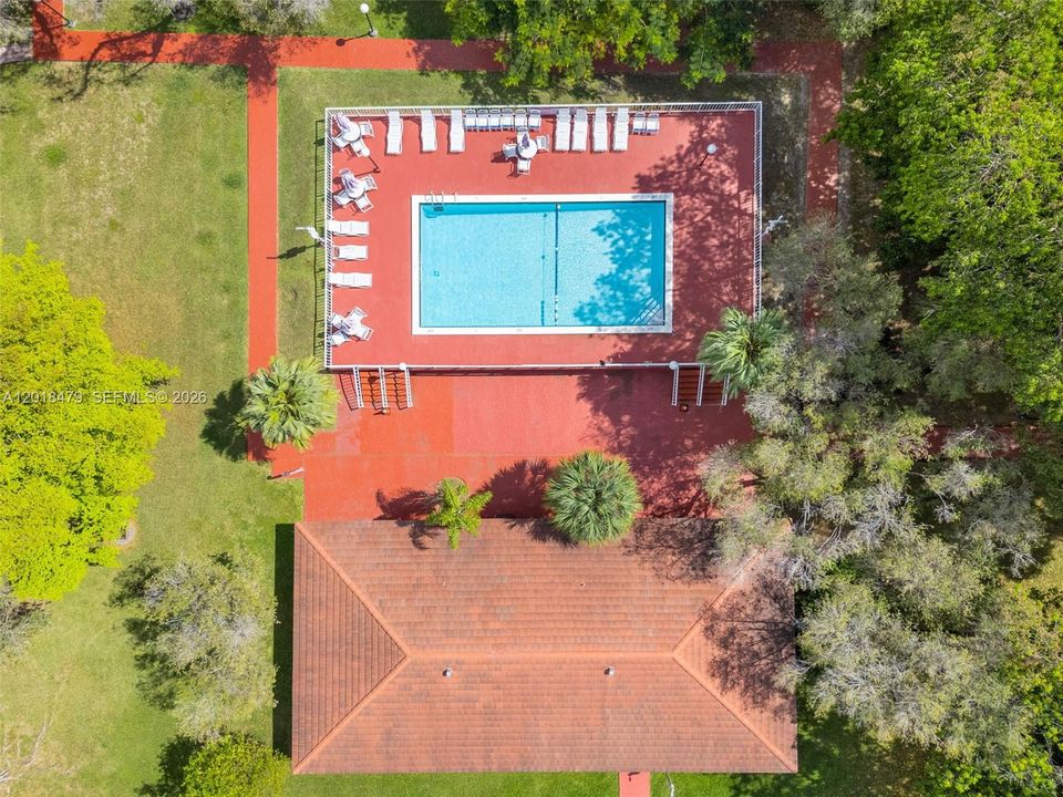 На продажу: $280,000 (2 спален, 2 ванн, 1099 Квадратных фут)