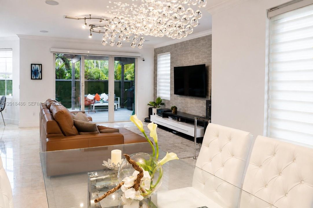 For Sale: $1,150,000 (4 beds, 4 baths, 2878 Square Feet)