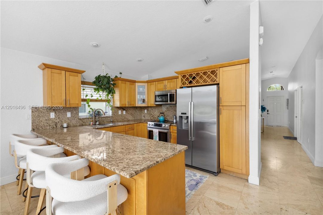 En Venta: $425,000 (3 camas, 2 baños, 1336 Pies cuadrados)