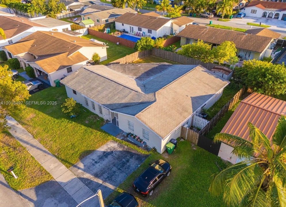 En Venta: $730,000 (5 camas, 3 baños, 2685 Pies cuadrados)
