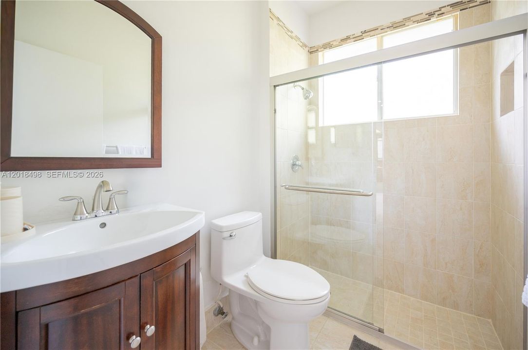For Sale: $1,075,000 (5 beds, 4 baths, 2716 Square Feet)