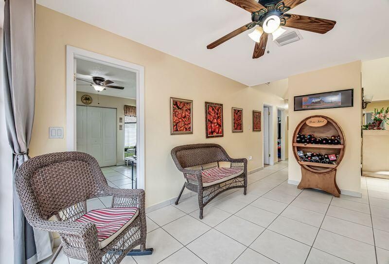Dining/Kitchen