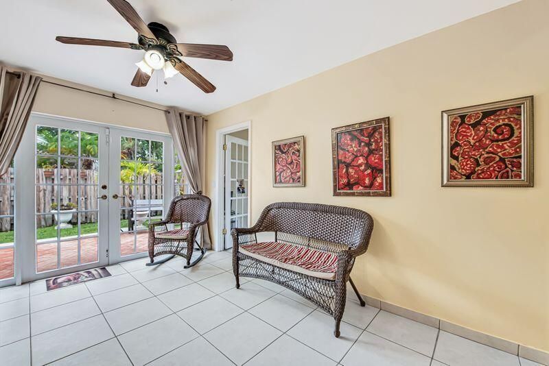 Dining/Kitchen