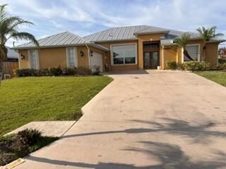 5451 NW Empress 1