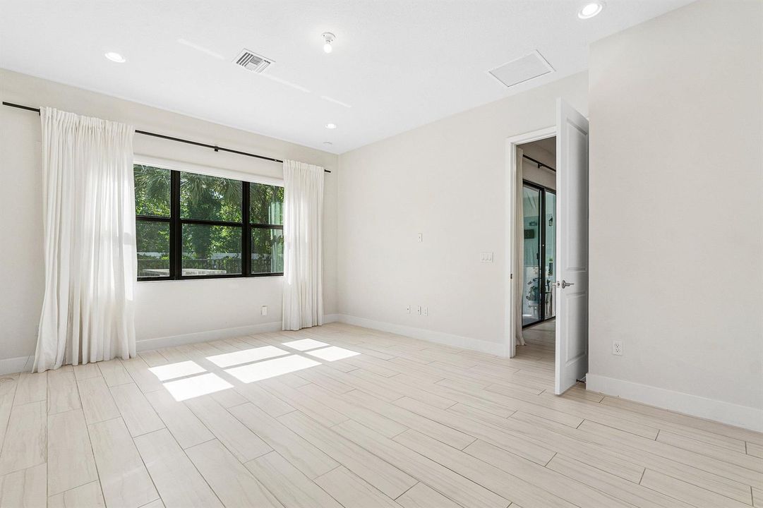 030-7284EsteroDrive-Greenacres-FL-33463-