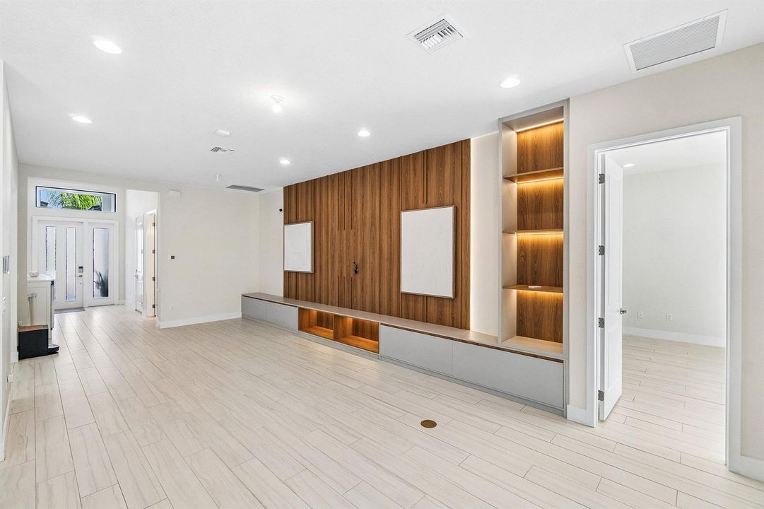 010-7284EsteroDrive-Greenacres-FL-33463-