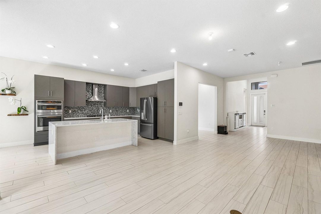 011-7284EsteroDrive-Greenacres-FL-33463-