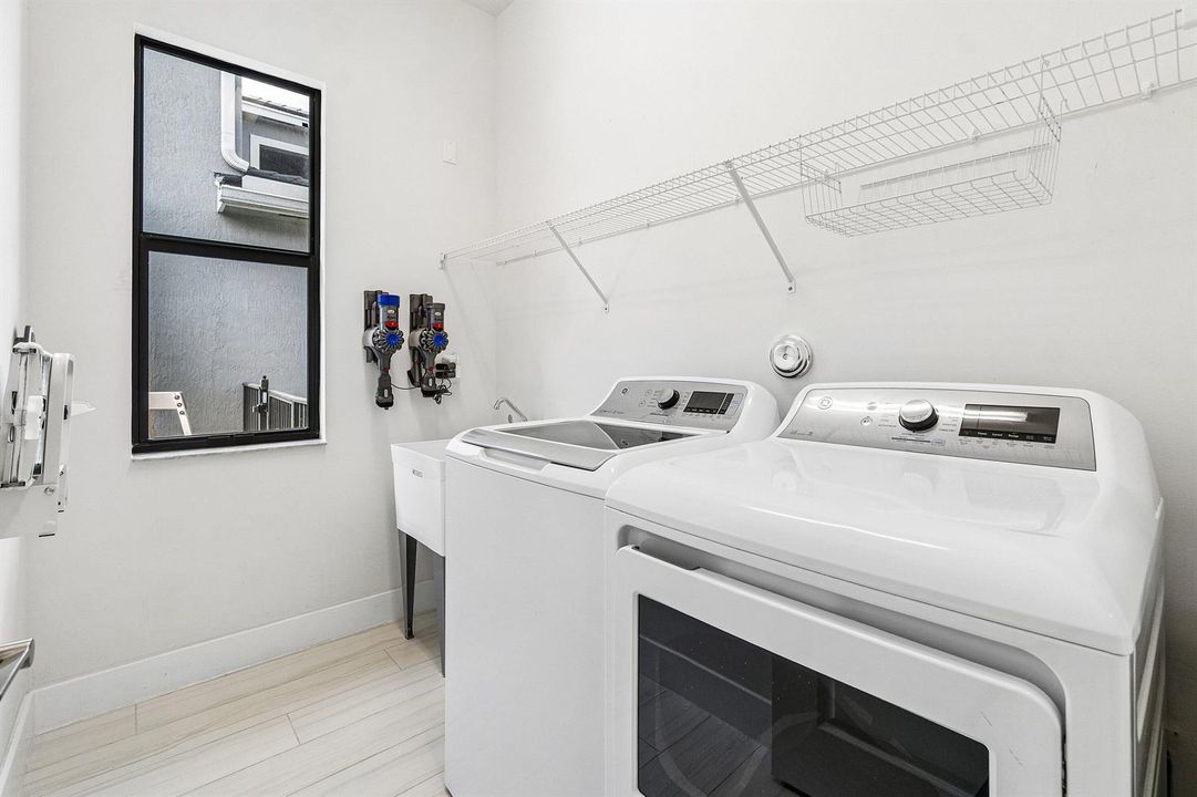 025-7284EsteroDrive-Greenacres-FL-33463-
