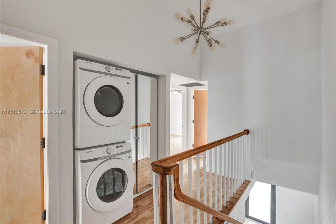 Recently Rented: $4,800 (3 beds, 2 baths, 1590 Square Feet)