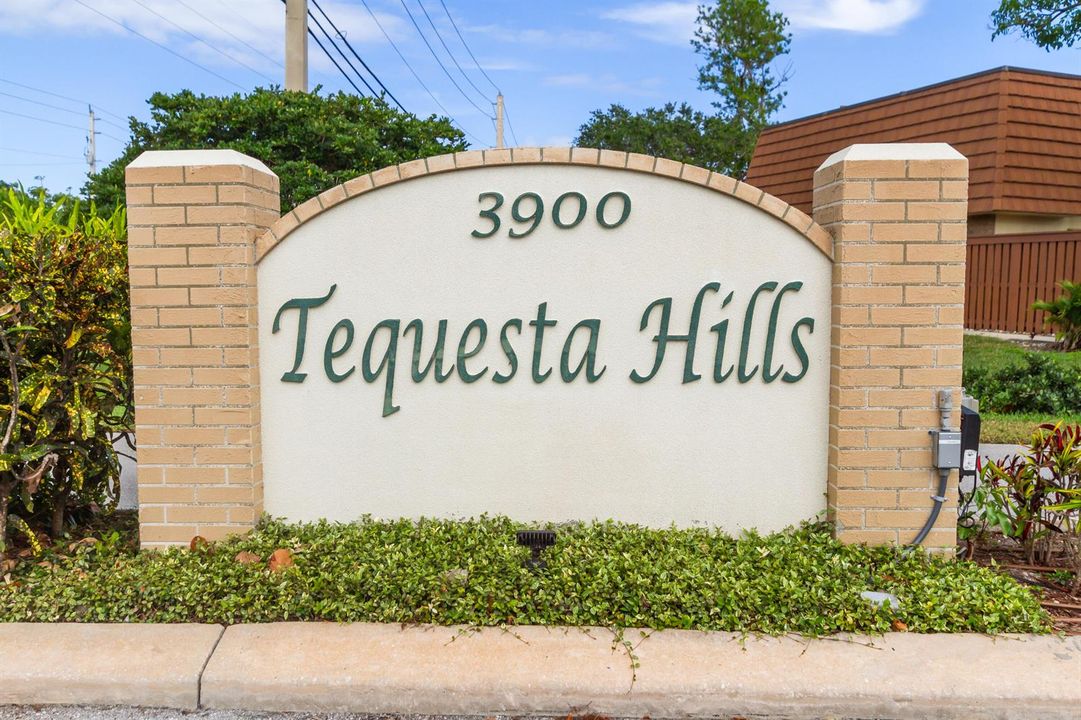 Tequesta Hills