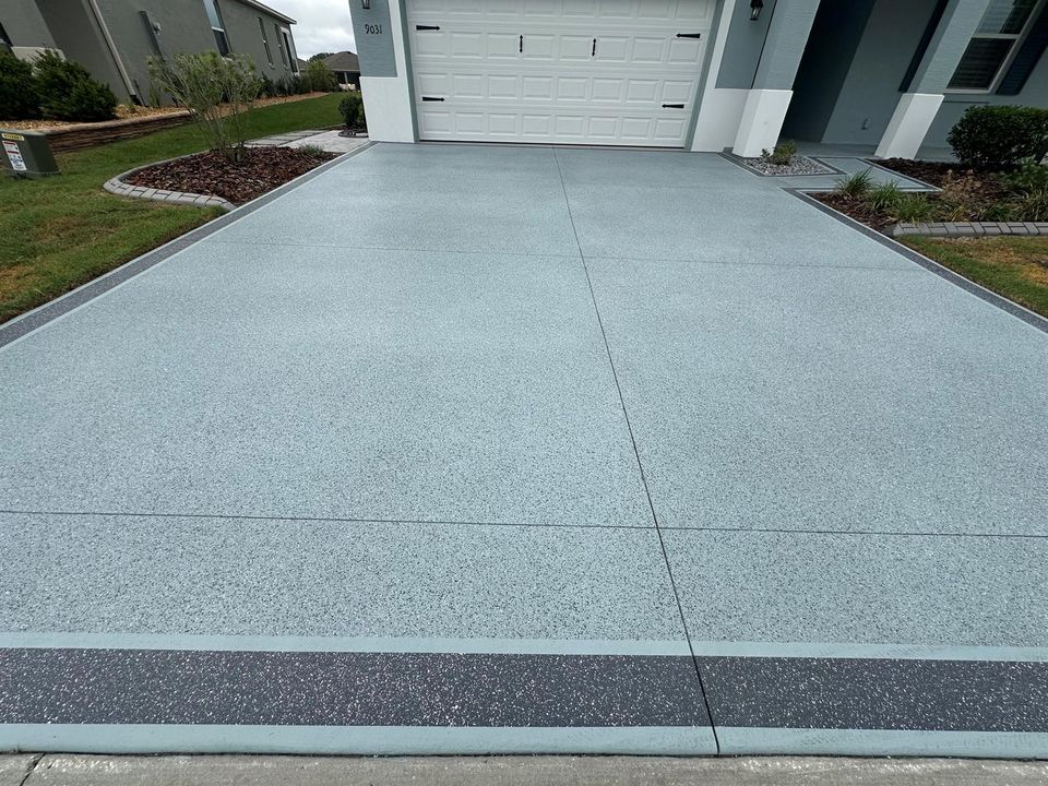 EPOXY WITH DECORATIVE BORDERS