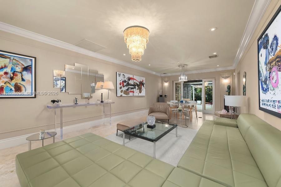 Active With Contract: $2,950,000 (3 beds, 2 baths, 2005 Square Feet)