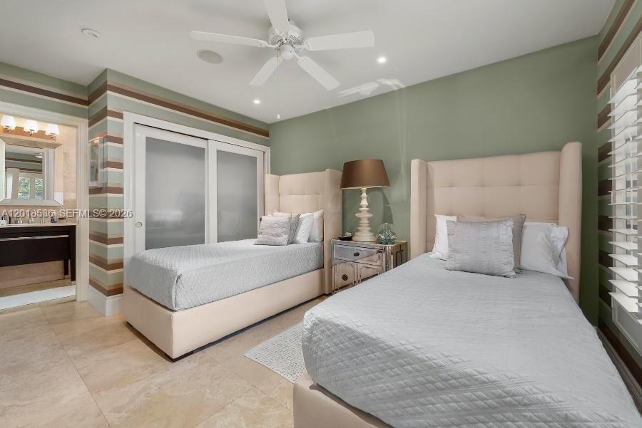 Active With Contract: $2,950,000 (3 beds, 2 baths, 2005 Square Feet)