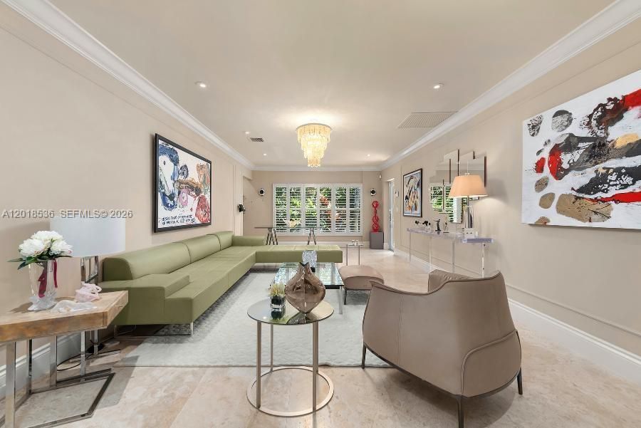 Active With Contract: $2,950,000 (3 beds, 2 baths, 2005 Square Feet)