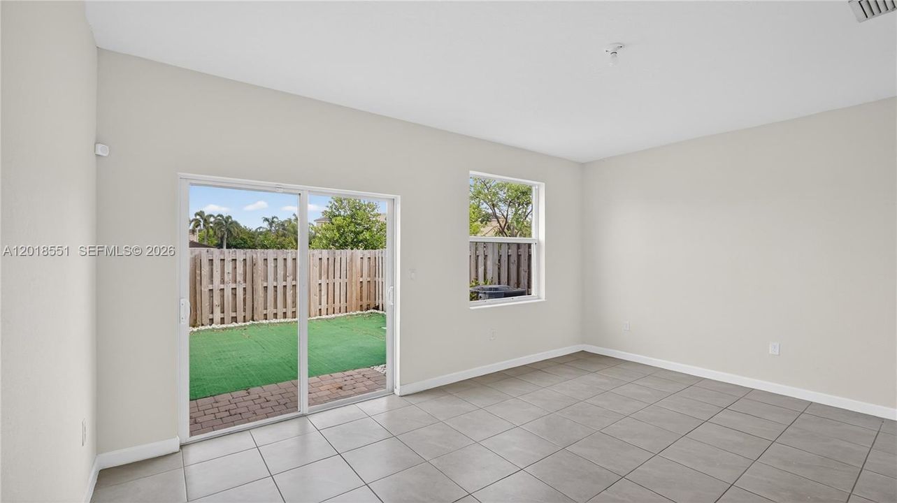 For Sale: $475,000 (3 beds, 2 baths, 1545 Square Feet)