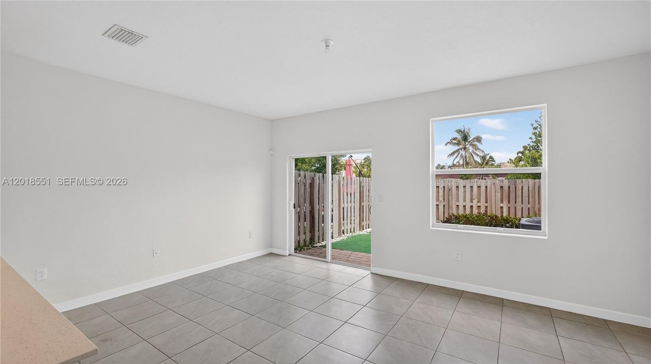For Sale: $475,000 (3 beds, 2 baths, 1545 Square Feet)