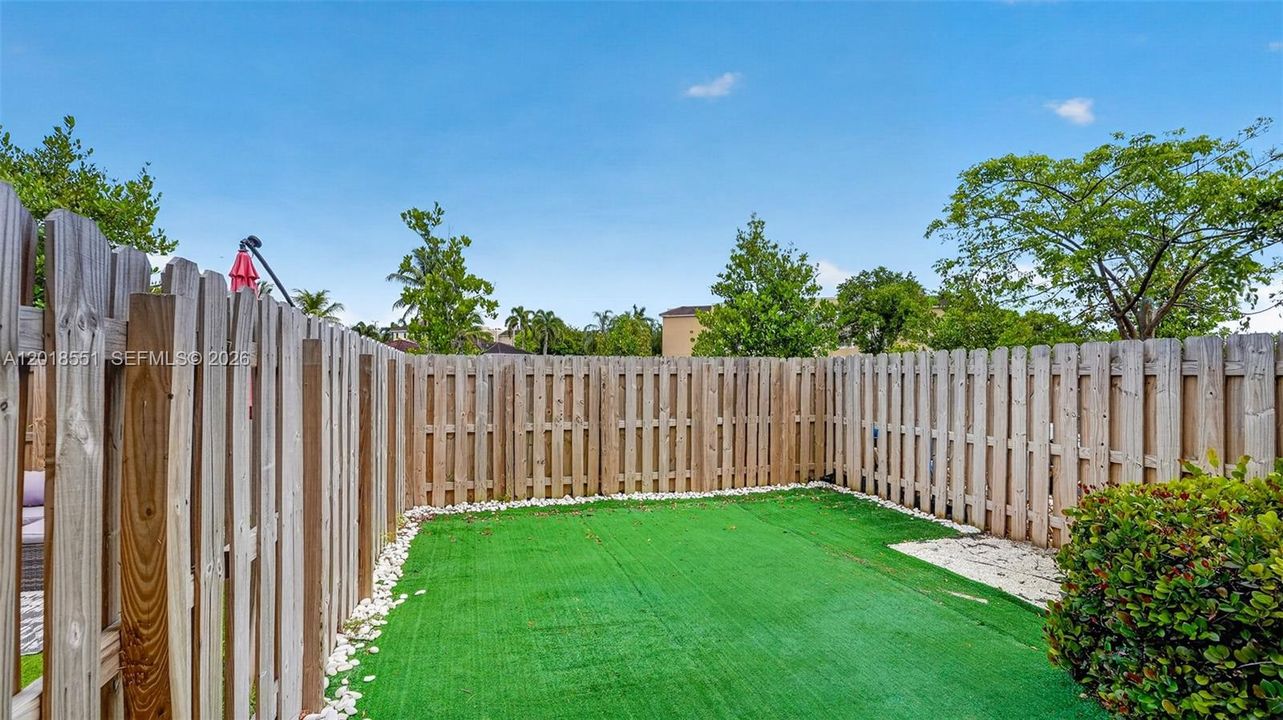 For Sale: $475,000 (3 beds, 2 baths, 1545 Square Feet)