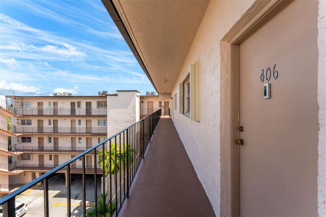 En Venta: $260,000 (2 camas, 2 baños, 1080 Pies cuadrados)