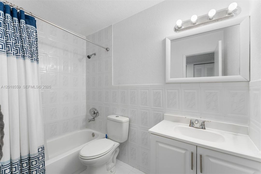 En Venta: $260,000 (2 camas, 2 baños, 1080 Pies cuadrados)