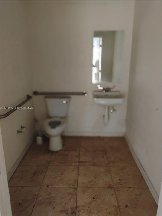 Activo con contrato: $372,000 (0 camas, 0 baños, 0 Pies cuadrados)