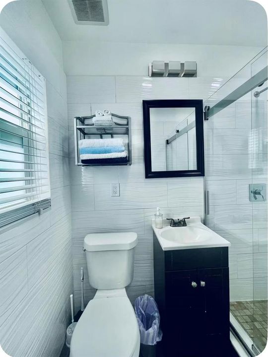 630- Bathroom 1