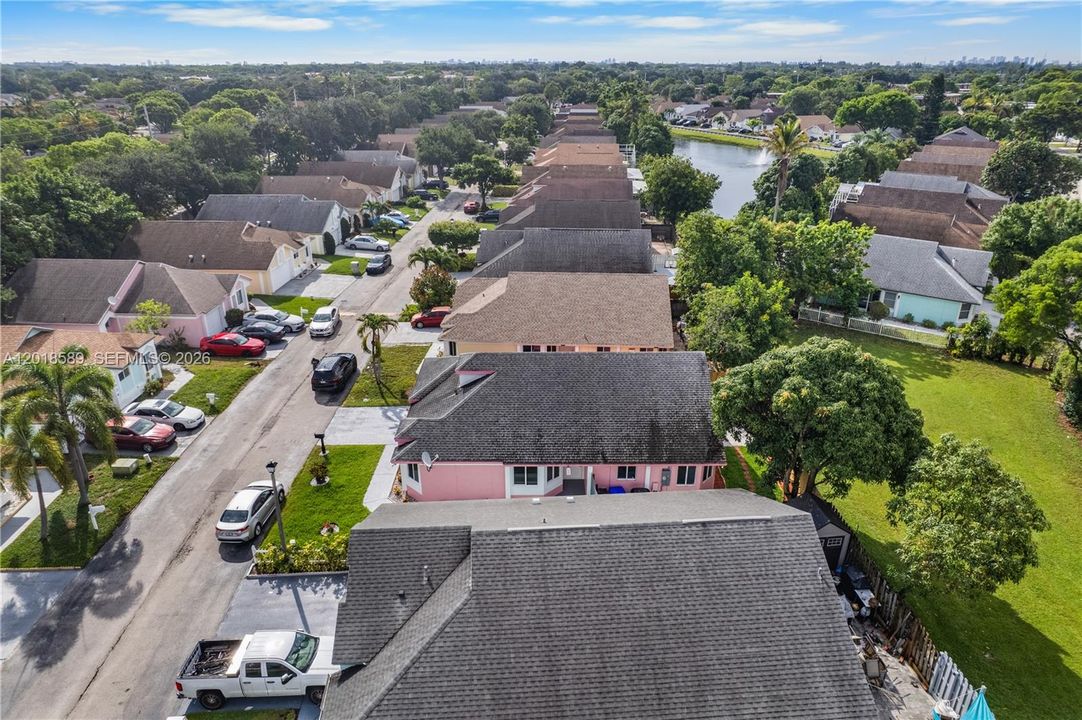 For Sale: $460,000 (3 beds, 2 baths, 1470 Square Feet)