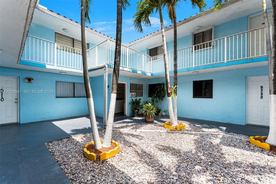 En Venta: $225,000 (2 camas, 1 baños, 696 Pies cuadrados)