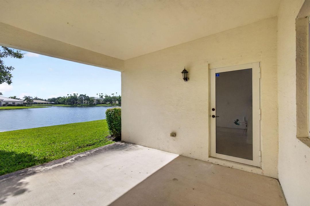 Patio / Lake View