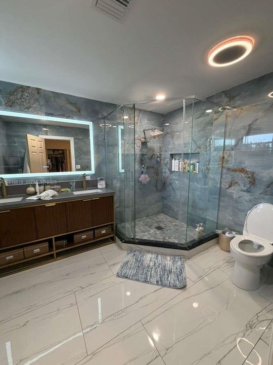 В аренду: $4,400 (4 спален, 3 ванн, 2198 Квадратных фут)