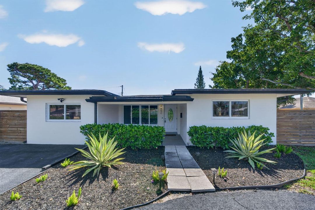 4-web-or-mls-851 NW 42nd Pl_MEDIA360VR-4