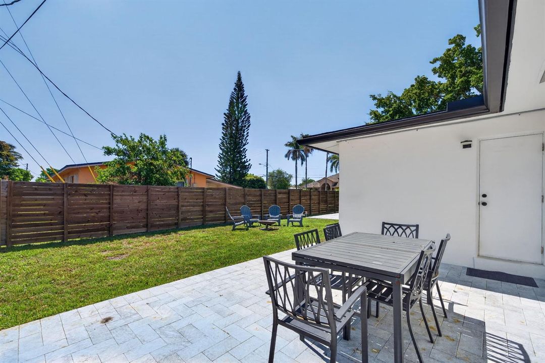 55-web-or-mls-851 NW 42nd Pl_MEDIA360VR-