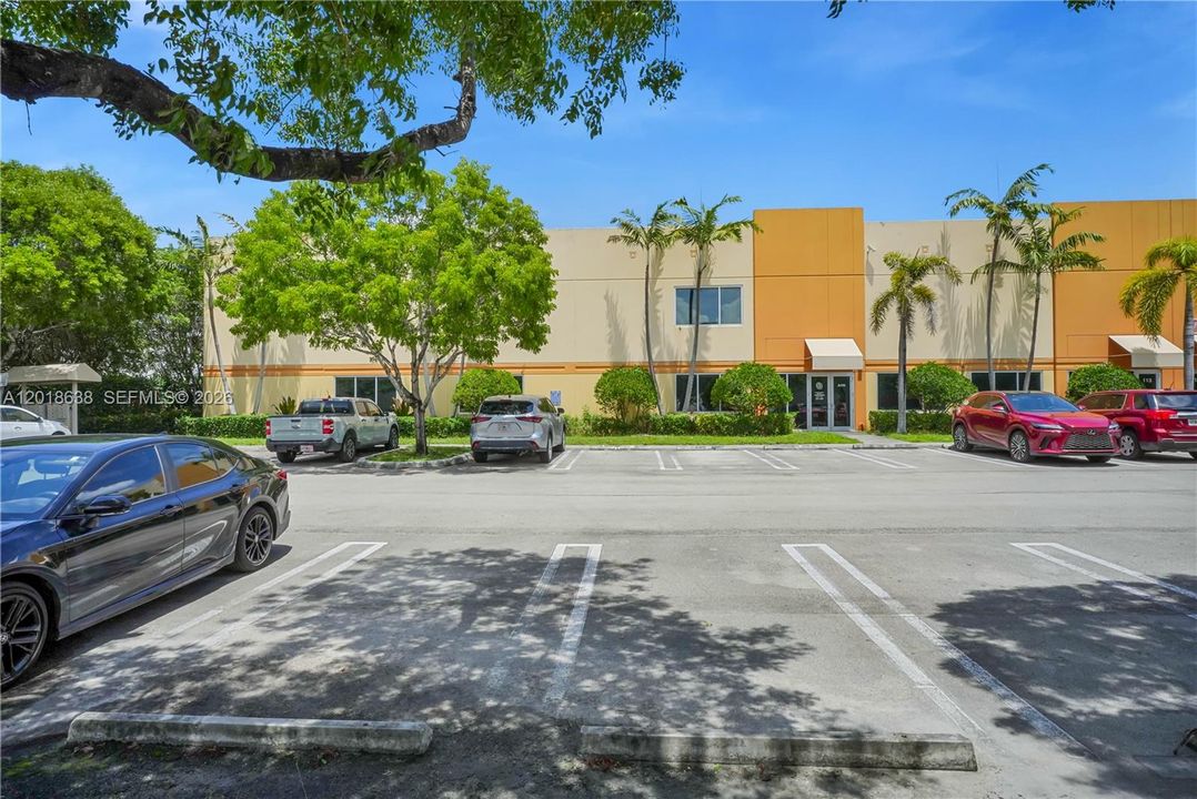 For Sale: $4,700,000 (0 beds, 0 baths, 0 Square Feet)