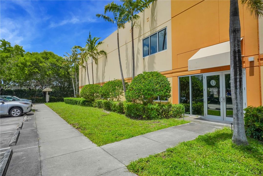 For Sale: $4,700,000 (0 beds, 0 baths, 0 Square Feet)