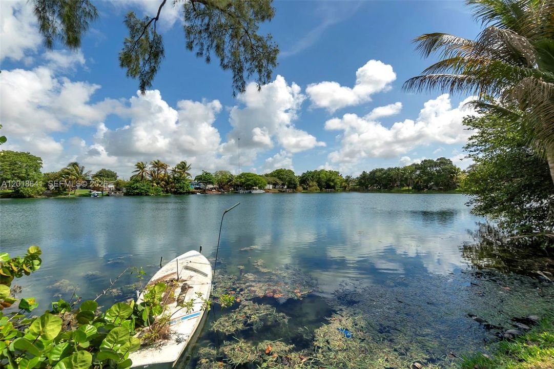 Active With Contract: $375,000 (3 beds, 2 baths, 1197 Square Feet)
