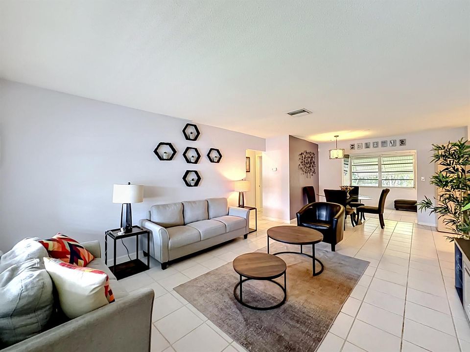 7210 NW 77th Street-18