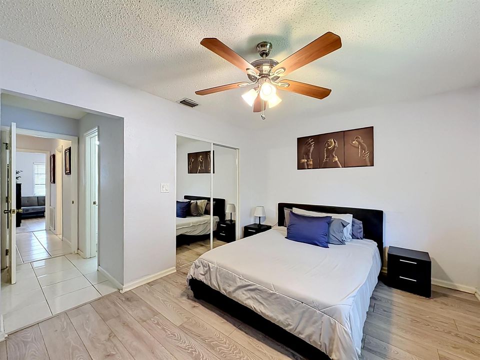 7210 NW 77th Street-43