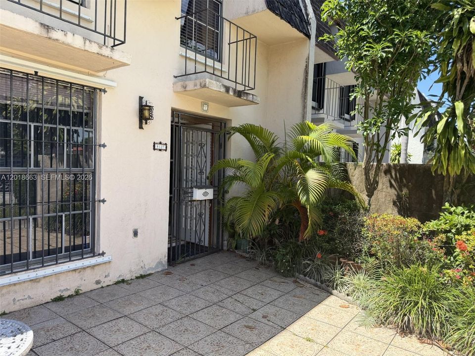 На продажу: $499,000 (3 спален, 2 ванн, 1672 Квадратных фут)