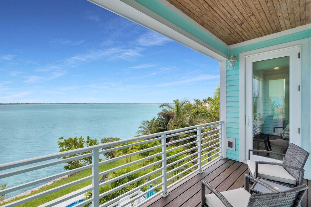 Guest Bedroom Balcony