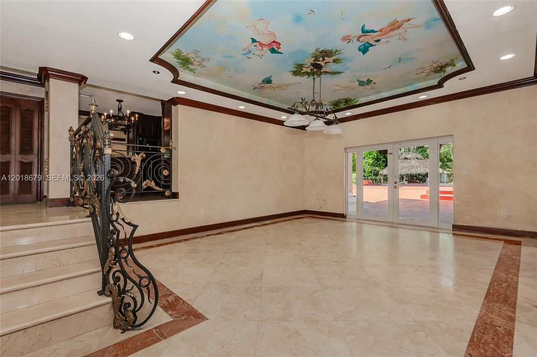 For Rent: $8,500 (5 beds, 3 baths, 3727 Square Feet)