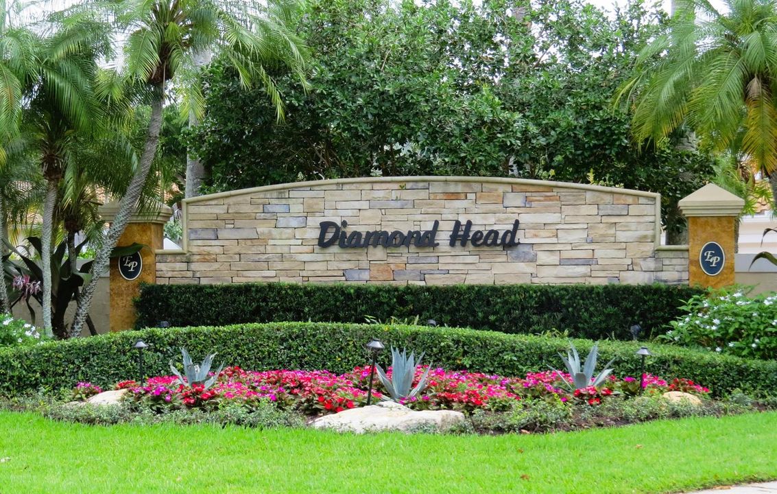 Neighborhood entrance