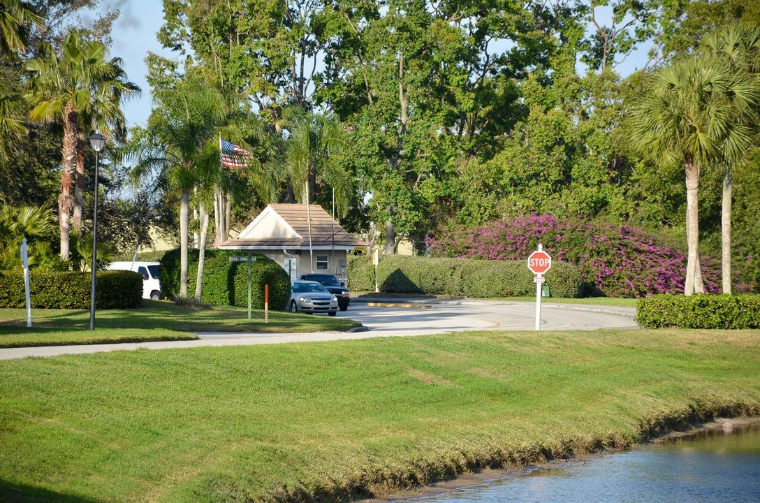 102 Sunset Trace Gate