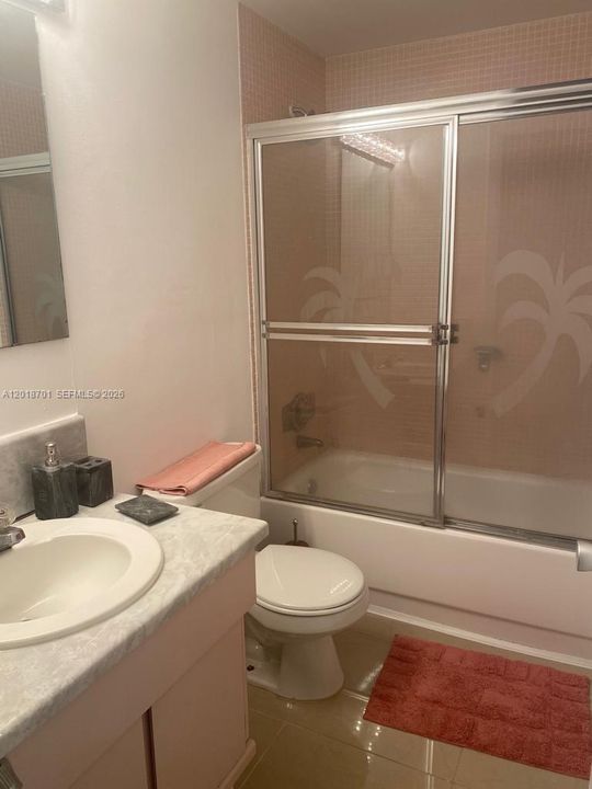 For Sale: $159,990 (0 beds, 1 baths, 470 Square Feet)