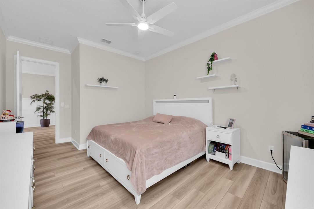 Guest Bedroom with Ensuite
