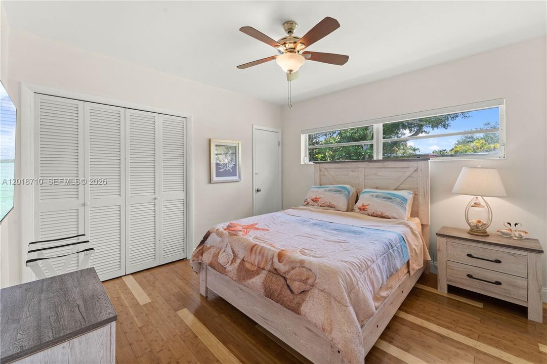 En Venta: $1,189,000 (4 camas, 2 baños, 2344 Pies cuadrados)
